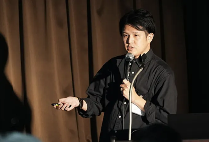 特別講演「現場を生かすためめの営業戦略」　株式会社BENchmark　射場由次 様